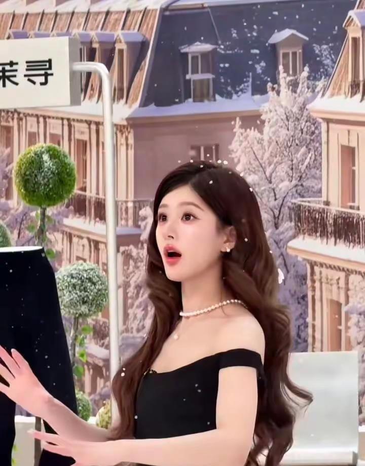 好萌!啊！啊！啊！赵露思你要萌死谁啊！这条视频不破100赞清关，只看不赞的取关，
