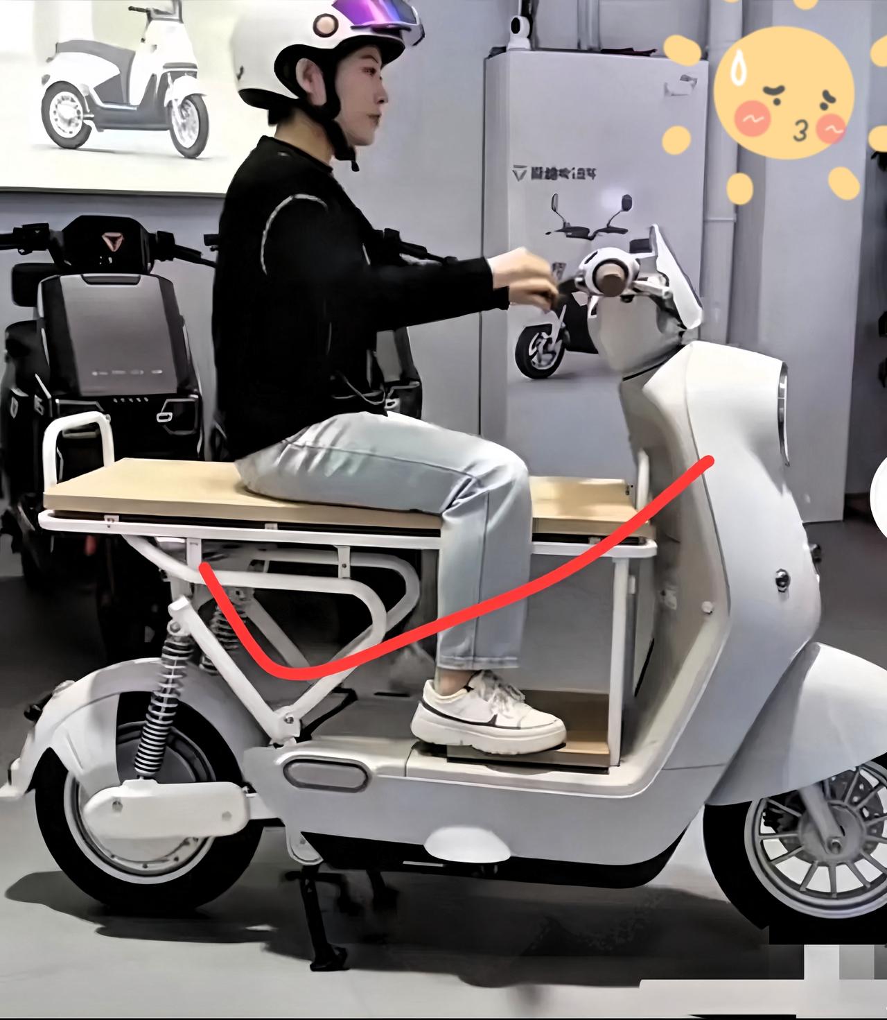 新国标落地没几天，街边修车铺反倒先忙起来，网友调侃“上有政策下有对策”，不少车主