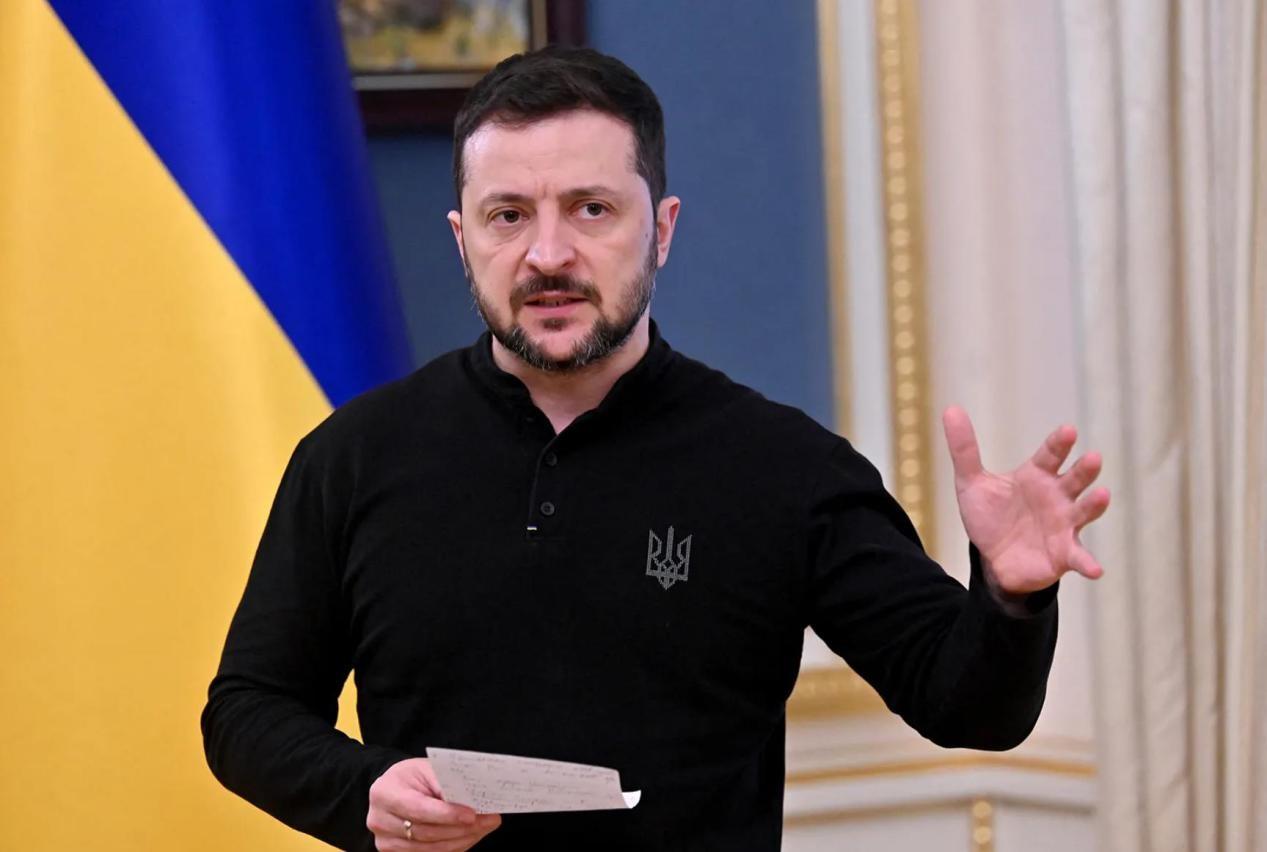 乌克兰选新总统得加钱？从“战时总统”到“背锅侠”，泽连斯基的剧本快演完了

泽连