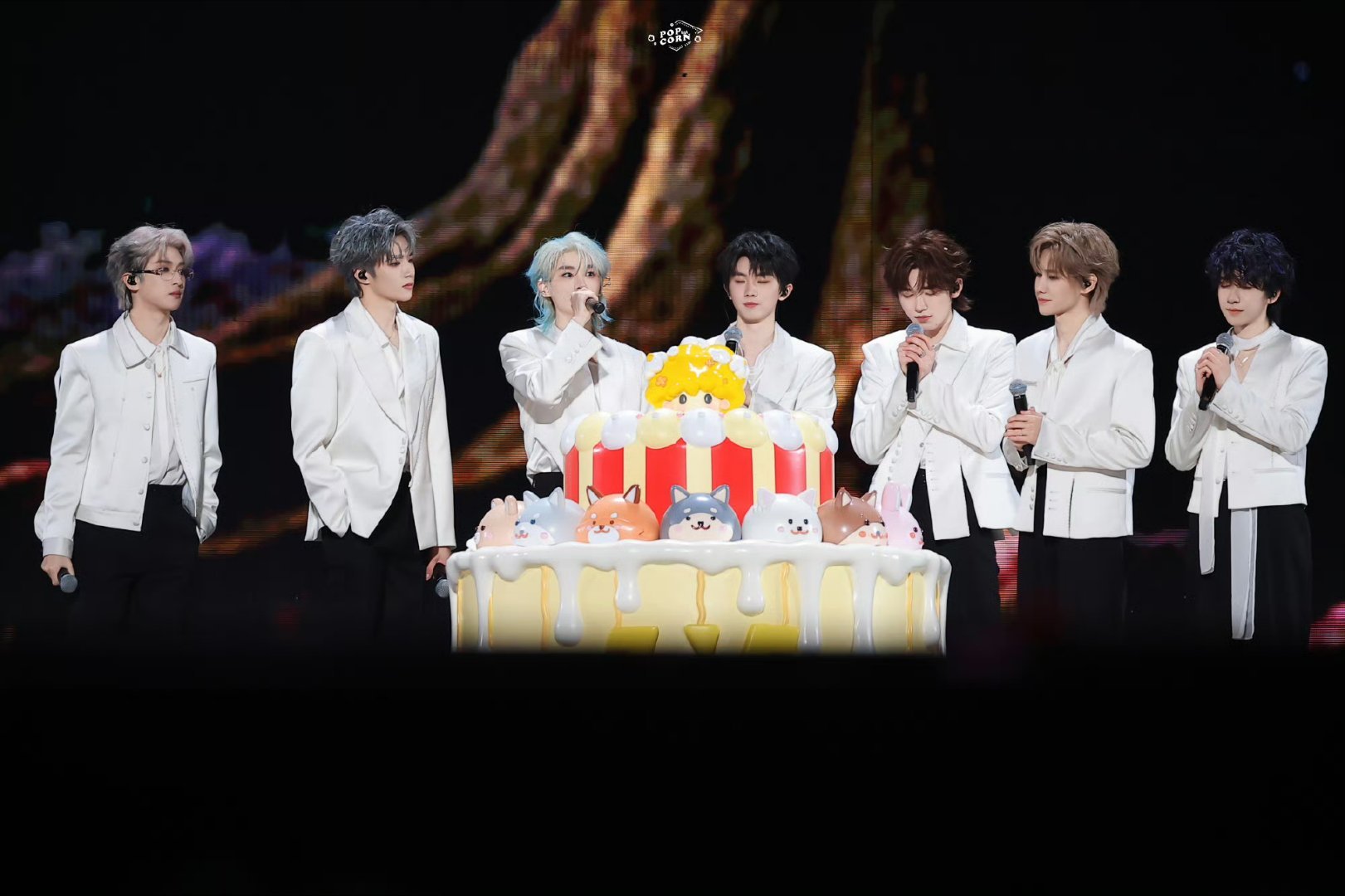 时代少年团 🖤💛百度网盘代言人时代少年团 🖤💛康师傅冰红茶品牌代言人时代