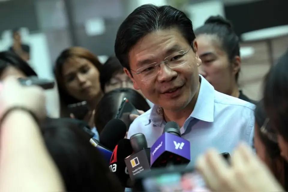 新加坡三代领导人，真是一代不如一代呀！如今，竟将自己与美日紧紧绑定在一起！
重申