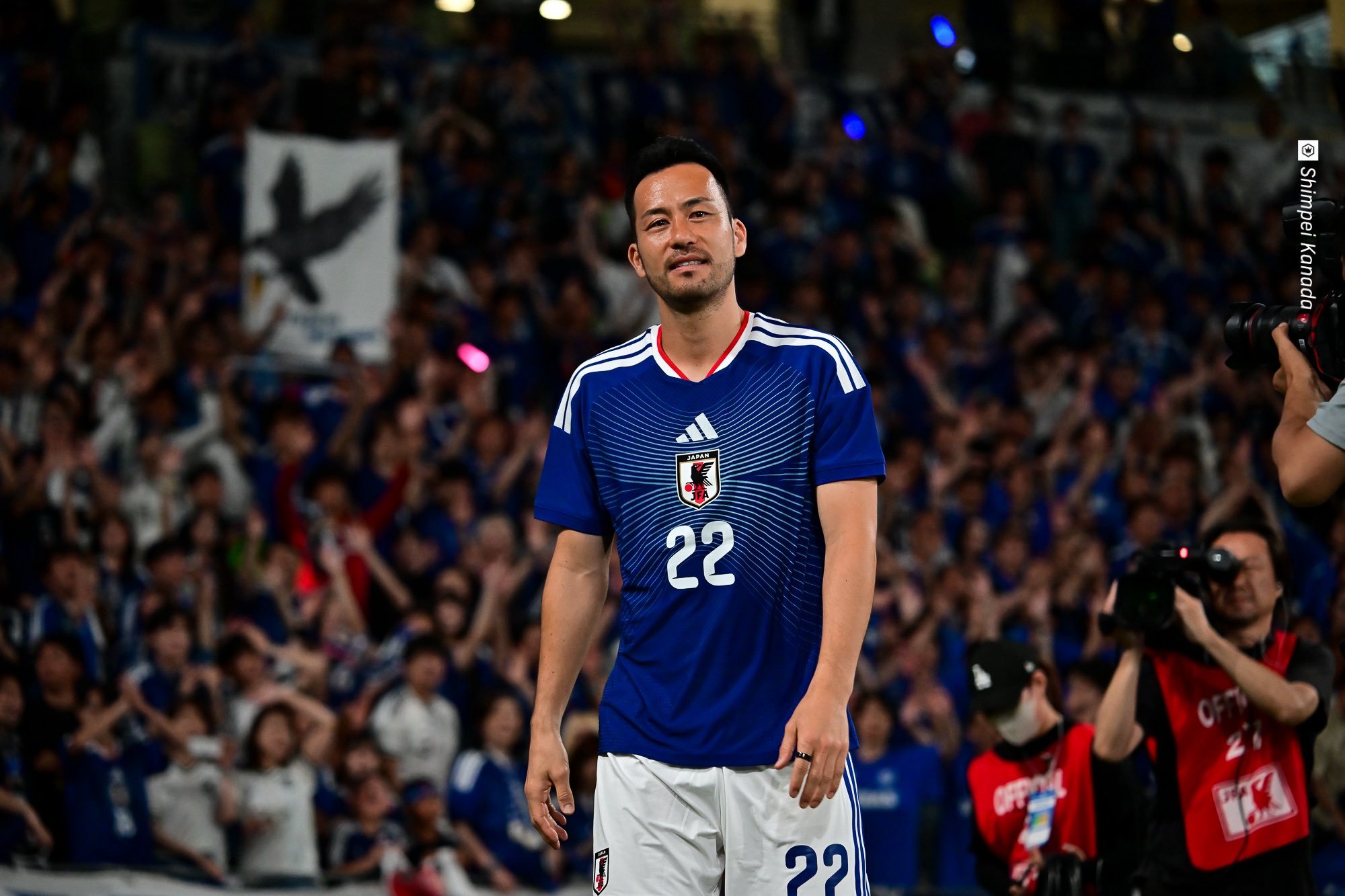 サッカー日本代表世界杯 【远藤航受伤！日本代表紧急召集吉田麻也】日本代表紧急召集