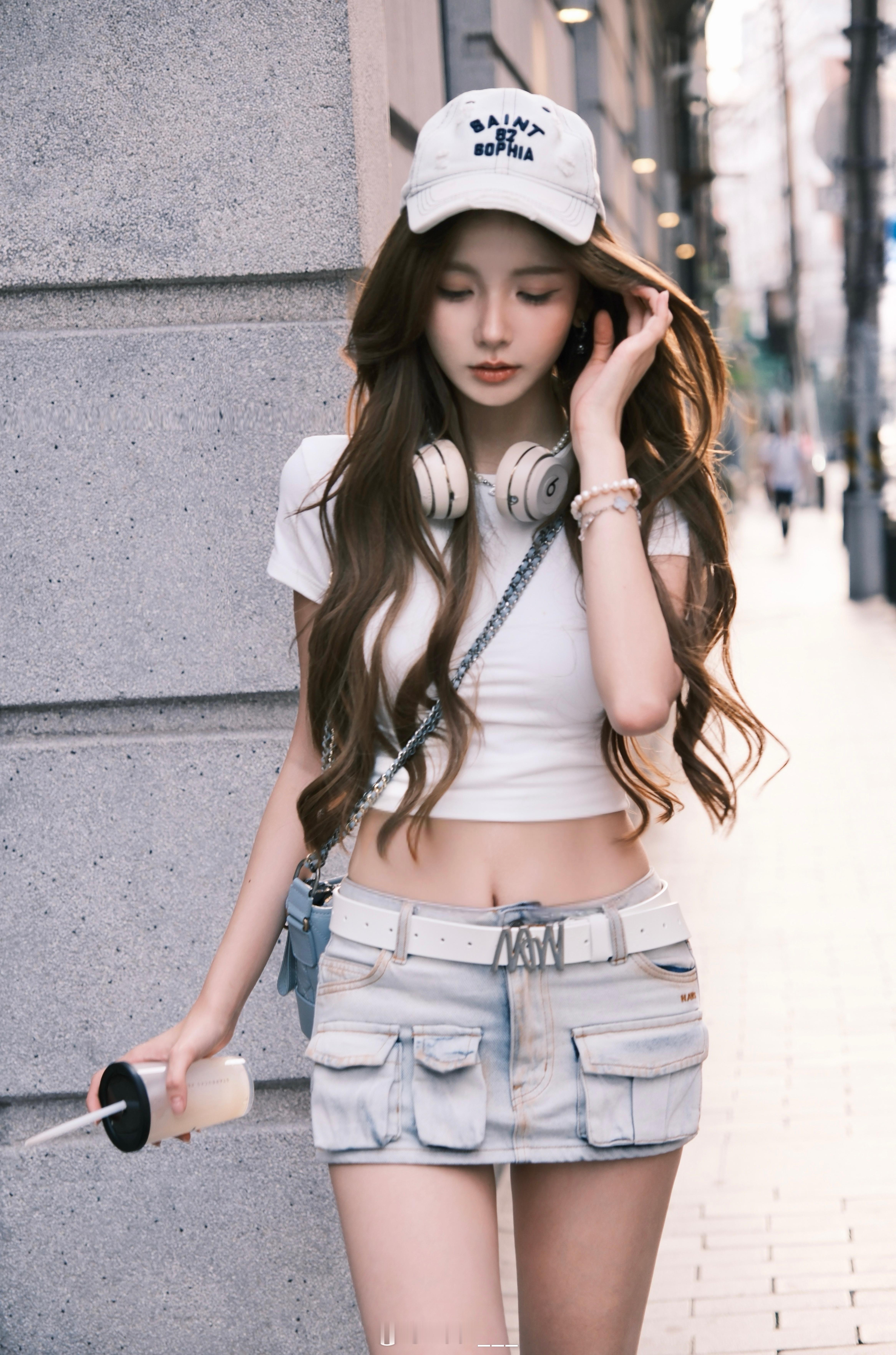 你耳机听什么 能不能告诉我🎧 