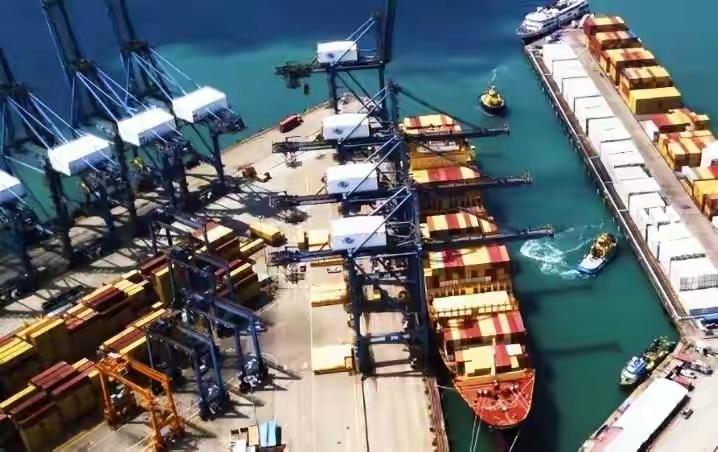 近期巴拿马最高法院裁定巴拿马政府与和记港口巴拿马港口公司续约经营的两个巴拿马港口