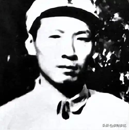 1955年公安局长被捕，许世友当众拍桌动怒！原因根本不在案情
 
1955年4月