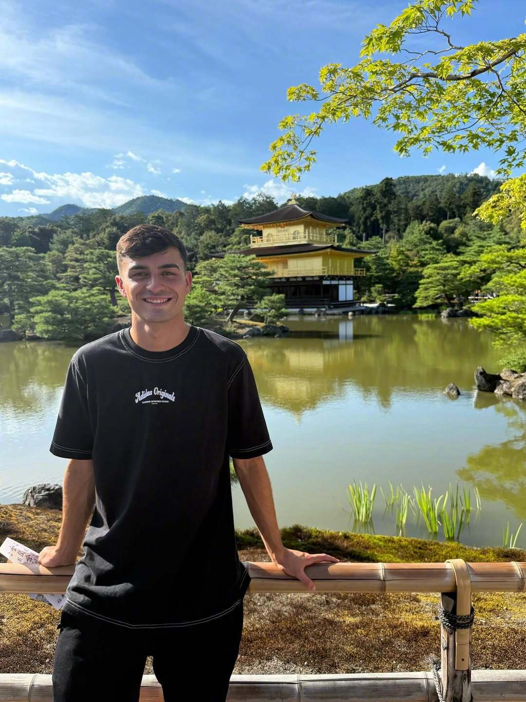 📖《佩德里的日本旅行碎片》🙀果然不上班就是最好的医美，这些照片里佩宝看着只有
