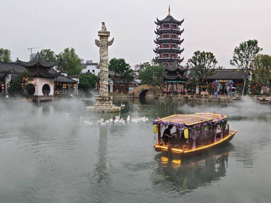 今天又八一了，记得去年八一的时候站桩进入第三阶段，不知不觉又过去了一年了，第三阶