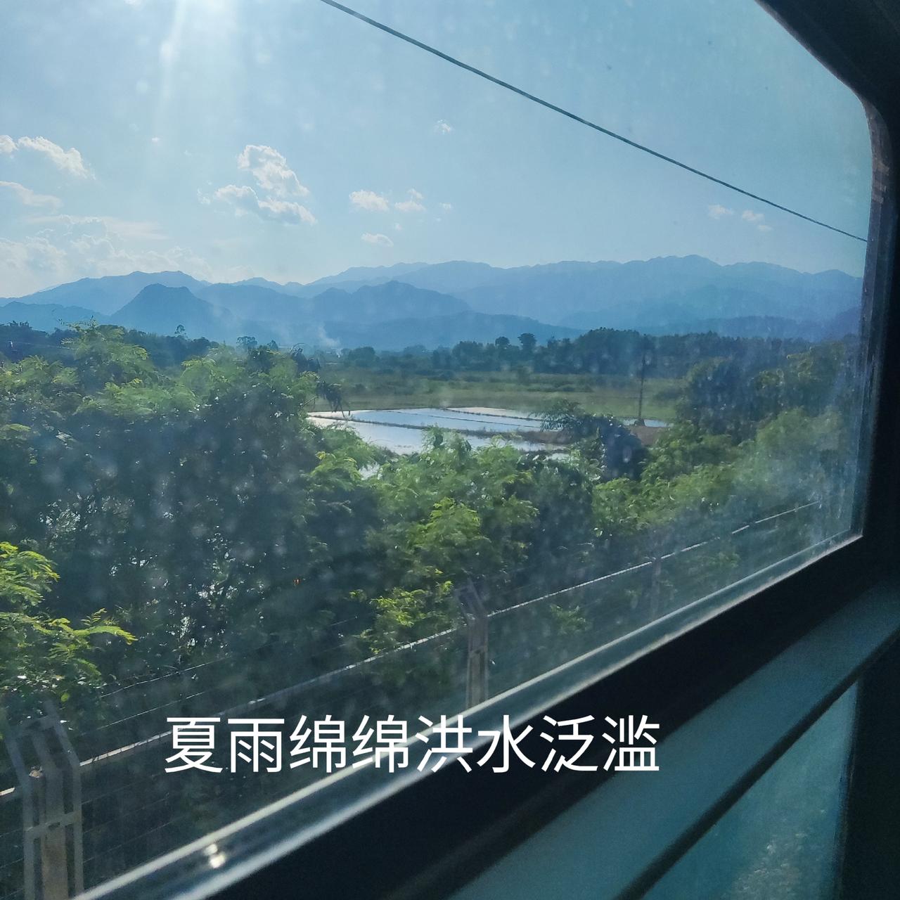 连日来河南大雨不断，沟满河平，有地方山洪爆发，看来前些天不响应驴友的激情去爬山还