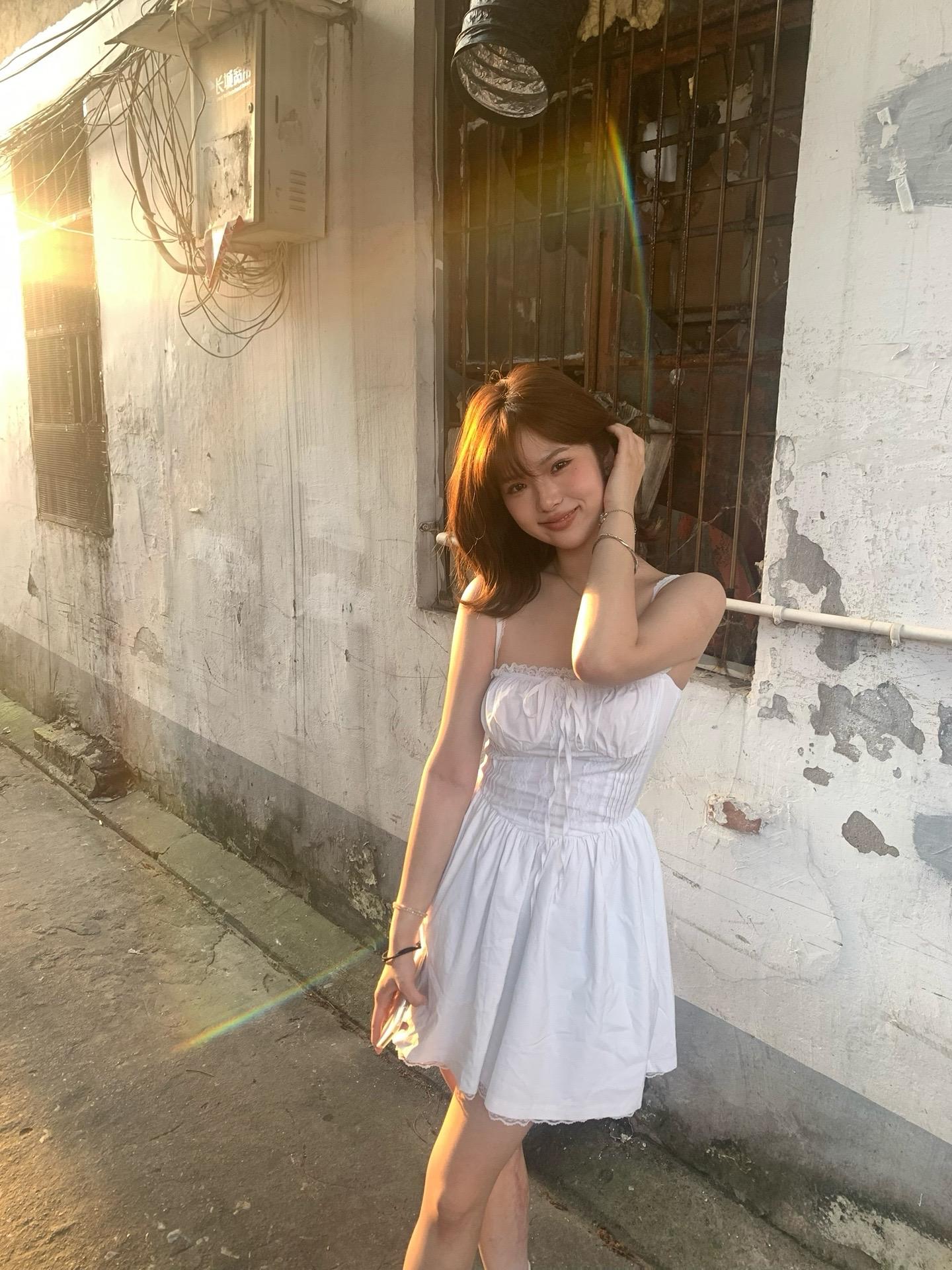 我们都不坏 凭什么不幸福。