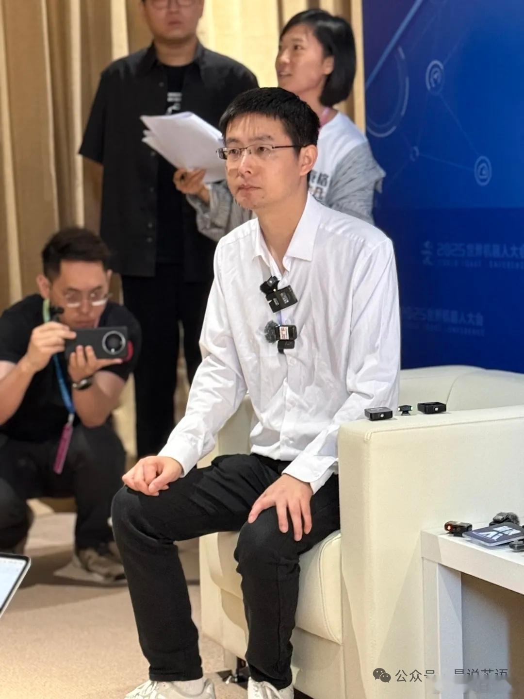宇树科技王兴兴：指望机器人能够在干活场景产生较大的价值不太现实 8月9日，在20