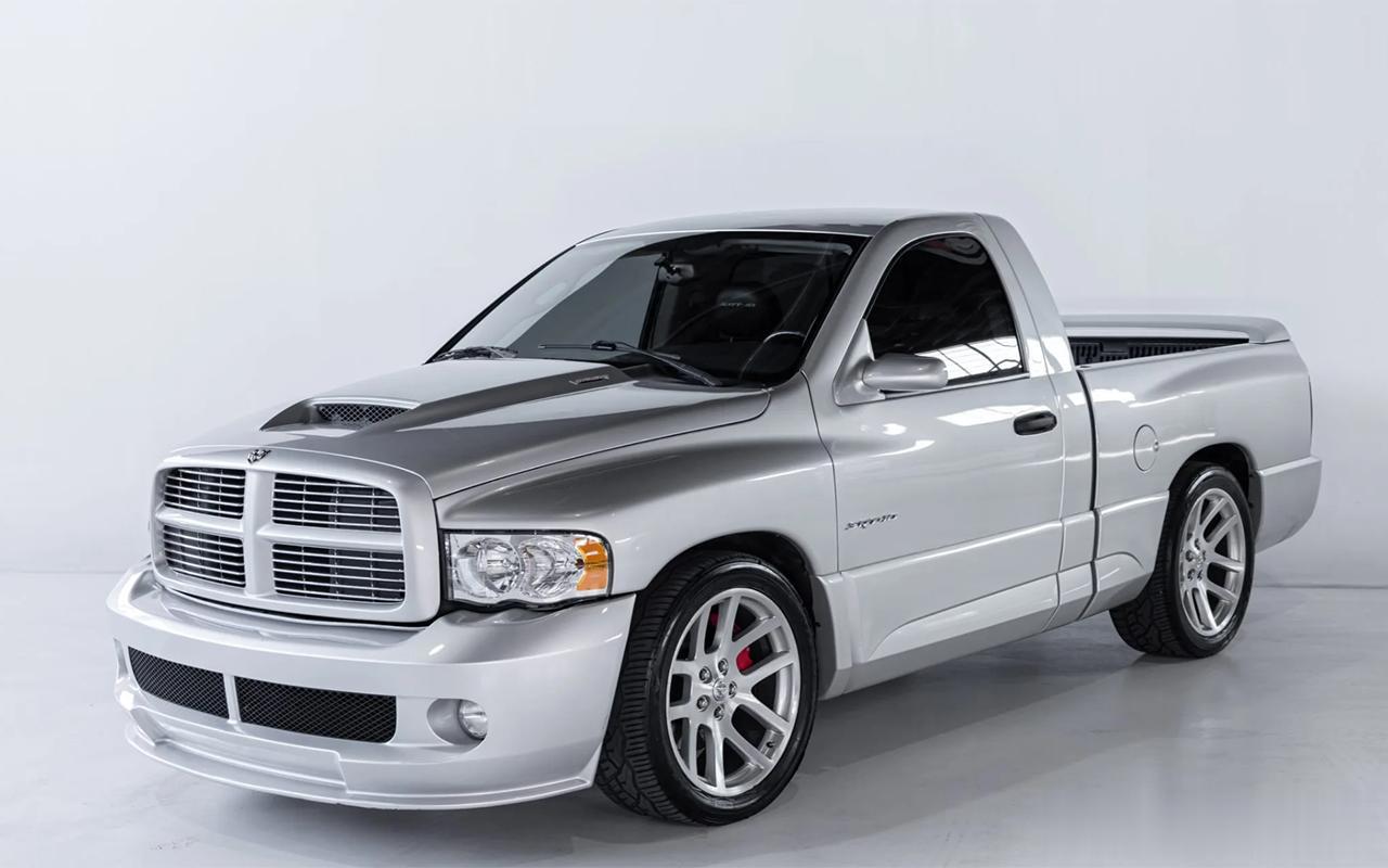 2005年道奇Ram SRT-10 6-Speed