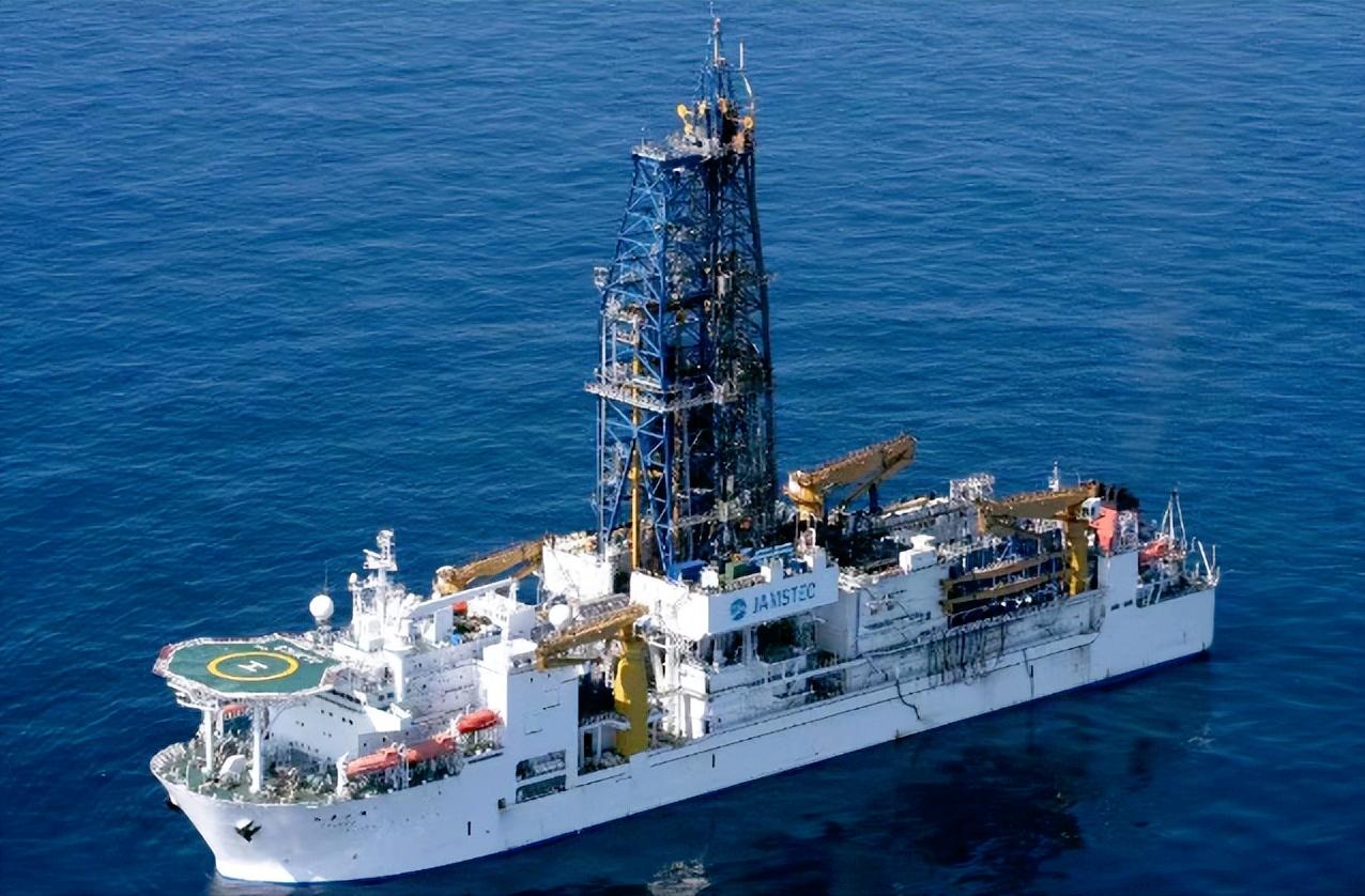 纯粹的自欺欺人，高市早苗在自己的社交媒体上，特意晒出了日本在深海开采稀土的“好消