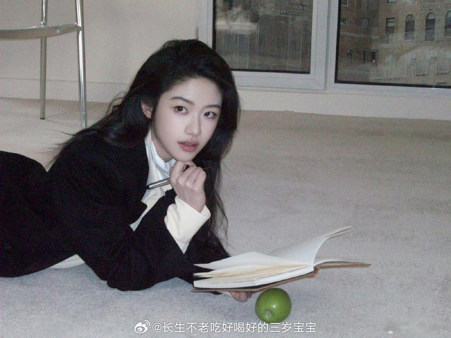 向涵之文案 提包跑路好美啊！ 