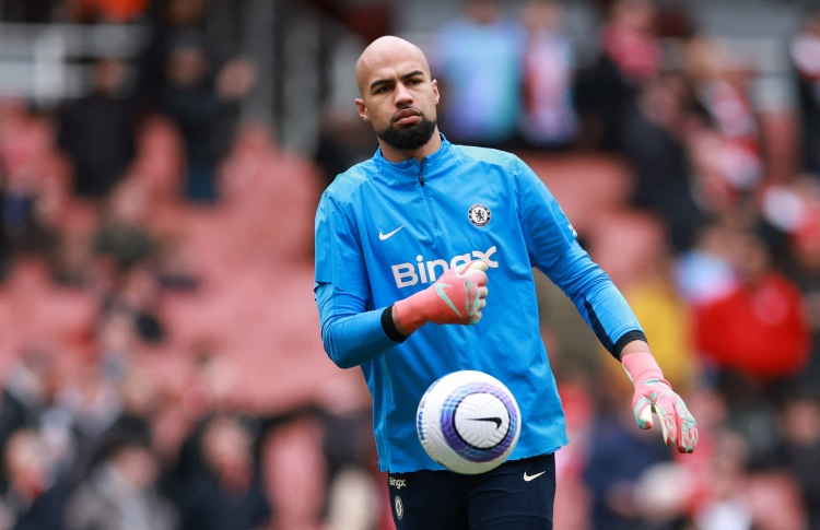 奥哈拉怒喷切尔西门将：拖时间都不会，像业余联赛的水平2月22日讯 本轮英超，切尔