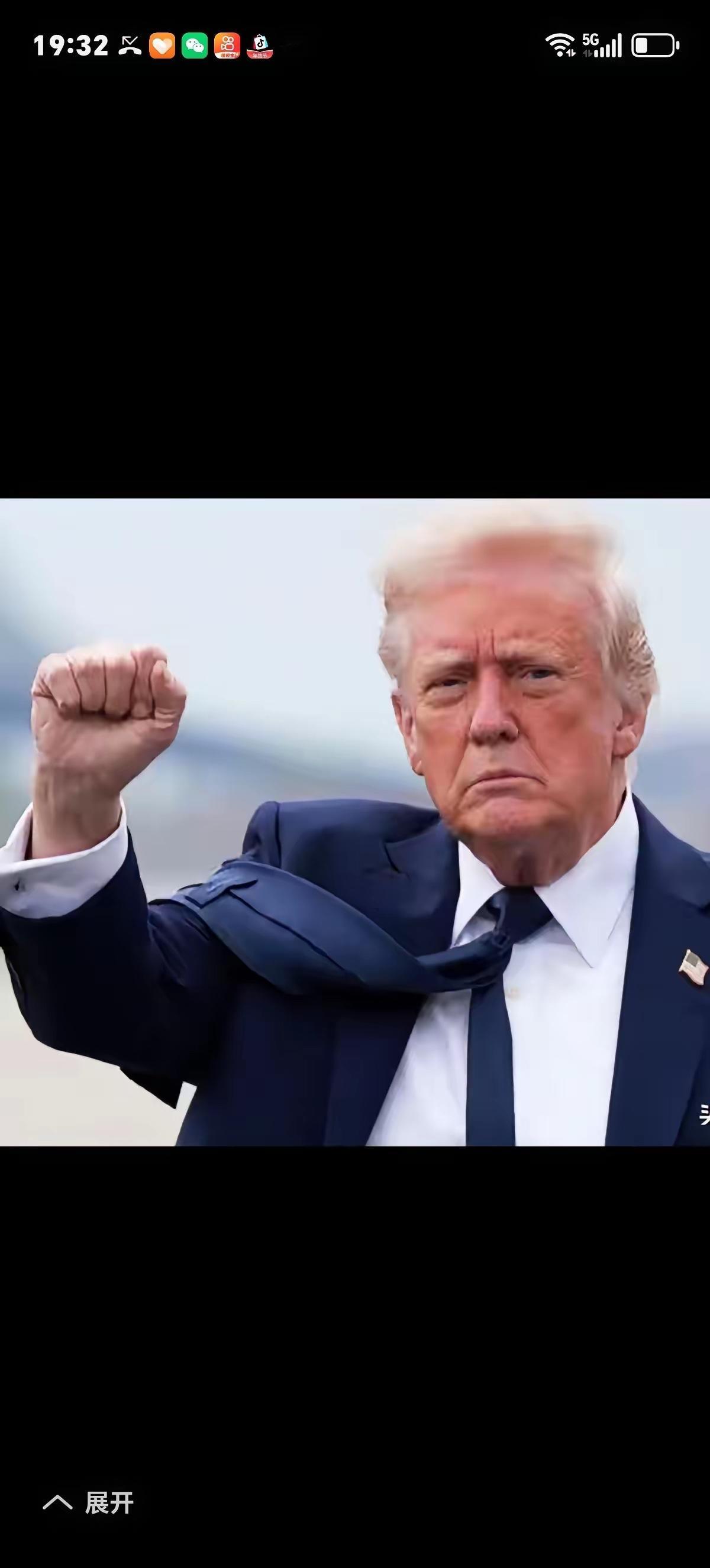 特朗普凭借美国的强大，把无赖玩到了极致，可以说全世界他想呼风，没有人敢唤雨，什么