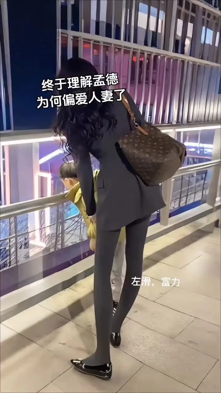 这谁能顶得住啊 娶媳妇就得娶这样的 清纯甜美 这样女孩子你会喜欢吗