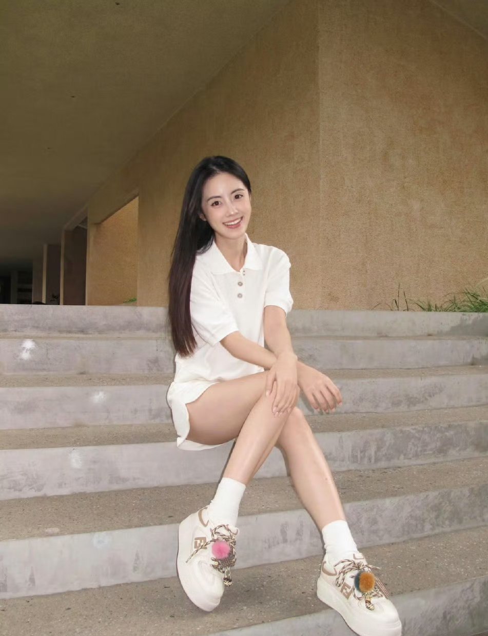 章乐韵～～章乐韵美女 ​​​