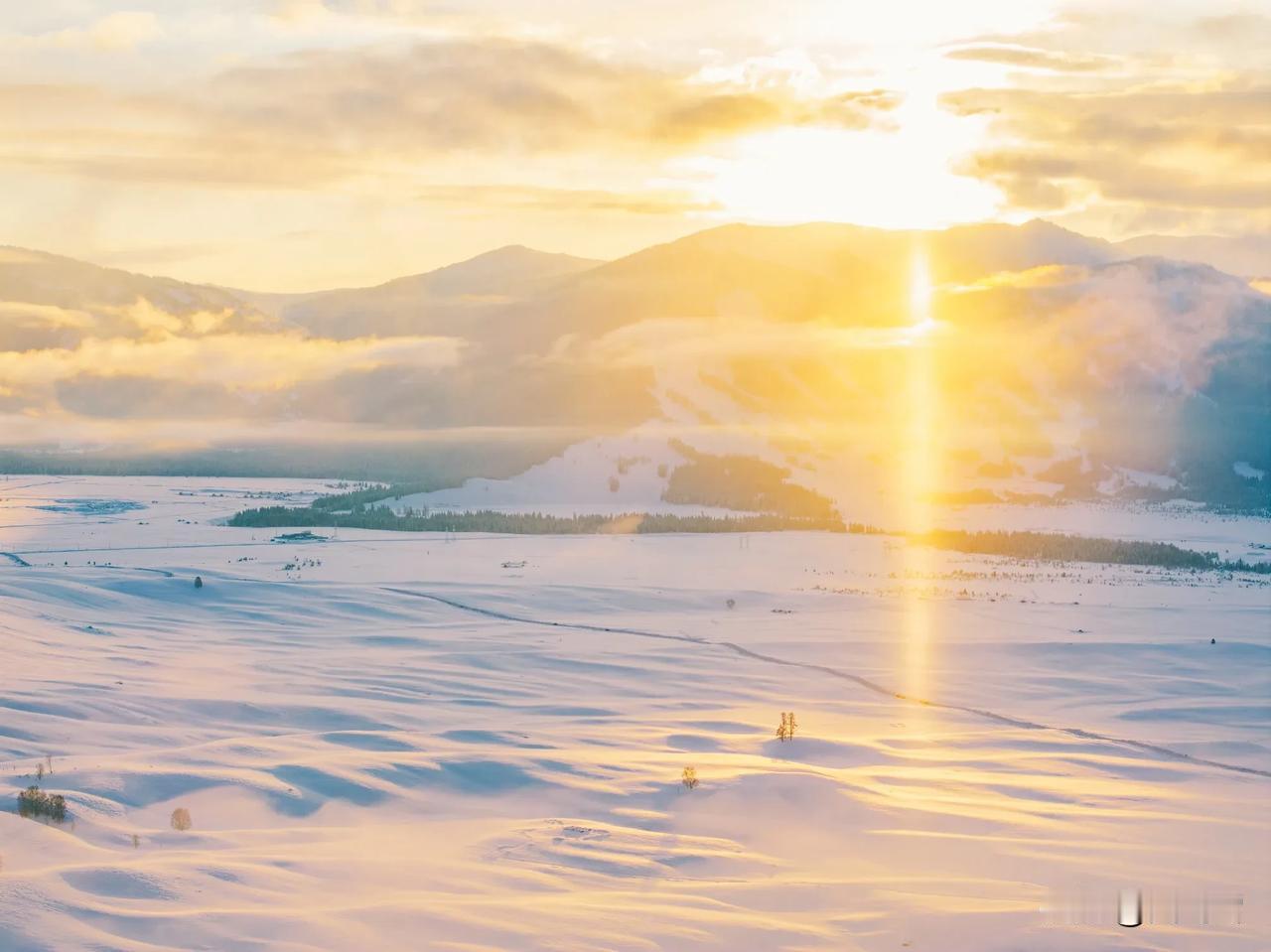 禾木的吉克普林滑雪场是全亚洲最大的滑雪场，但如果来这里只是埋头滑雪，那你就错过了