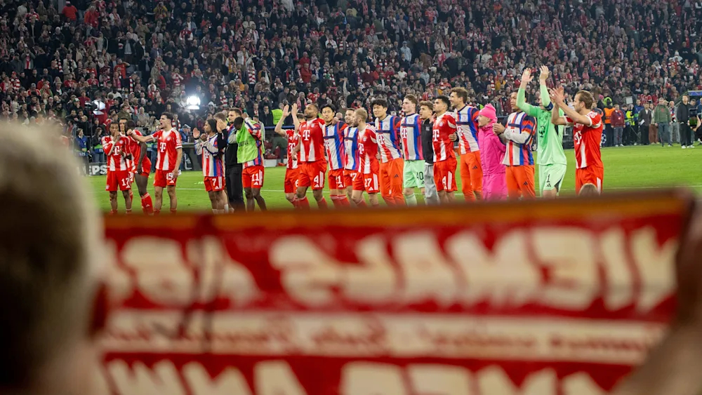 拜仁次回合4-3淘汰皇马后，“踢球者”汇总了各国媒体对这场比赛的报道和评价：英国