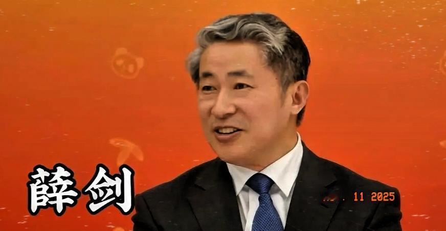 无视日本所谓抗议！
中国驻大阪总领事薛剑再次更新贴文反击称：“台海有事就是日本有