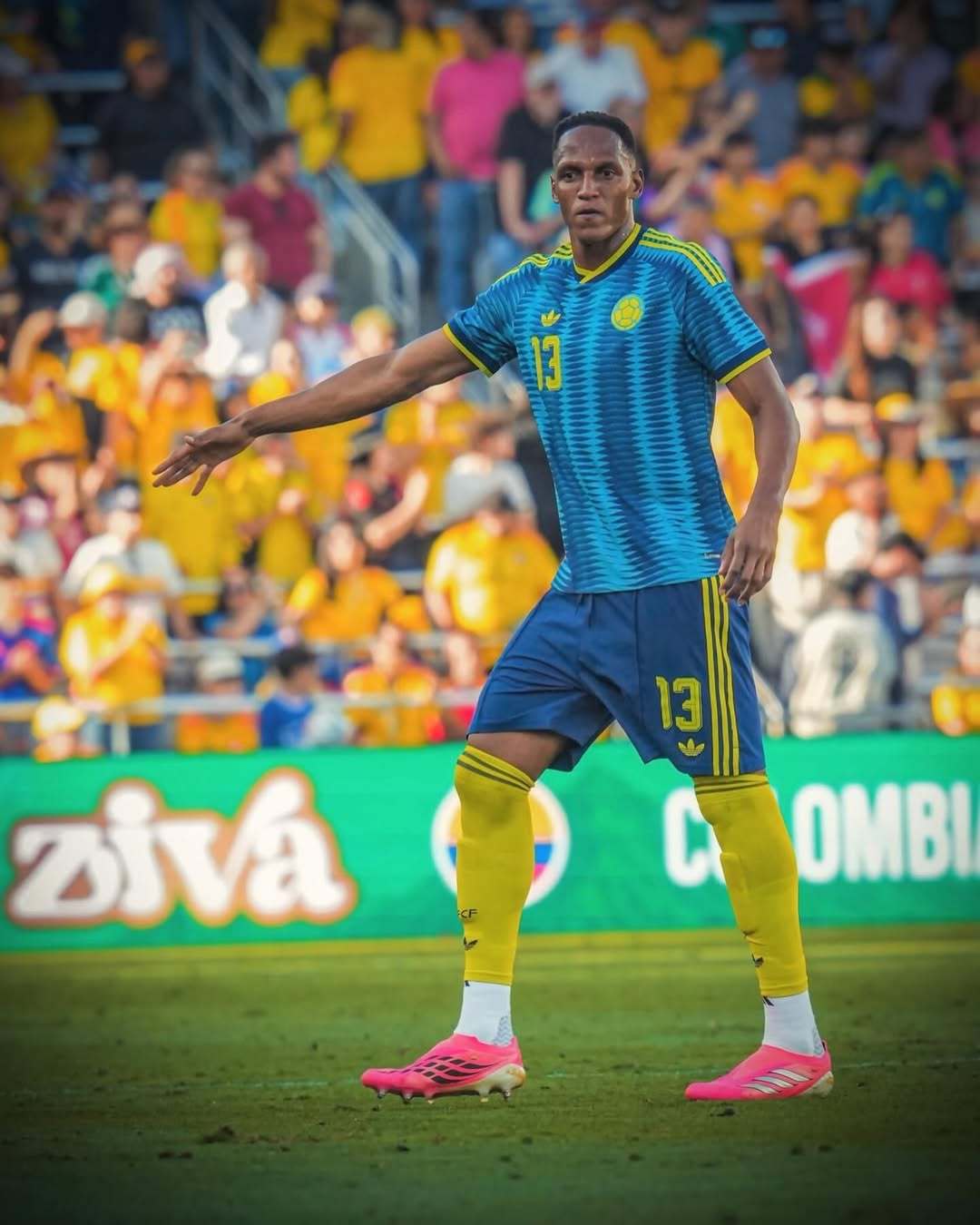 🇨🇴 我岛世界杯“唯一的希望”米纳还要稍作等待才会出场。哥伦比亚队将在周四出
