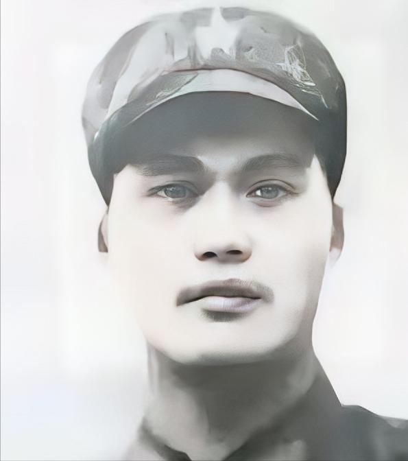 1979年，郑宏余被七八名越军包围，越军见他只有一个人，就喊话让他投降，郑宏余听