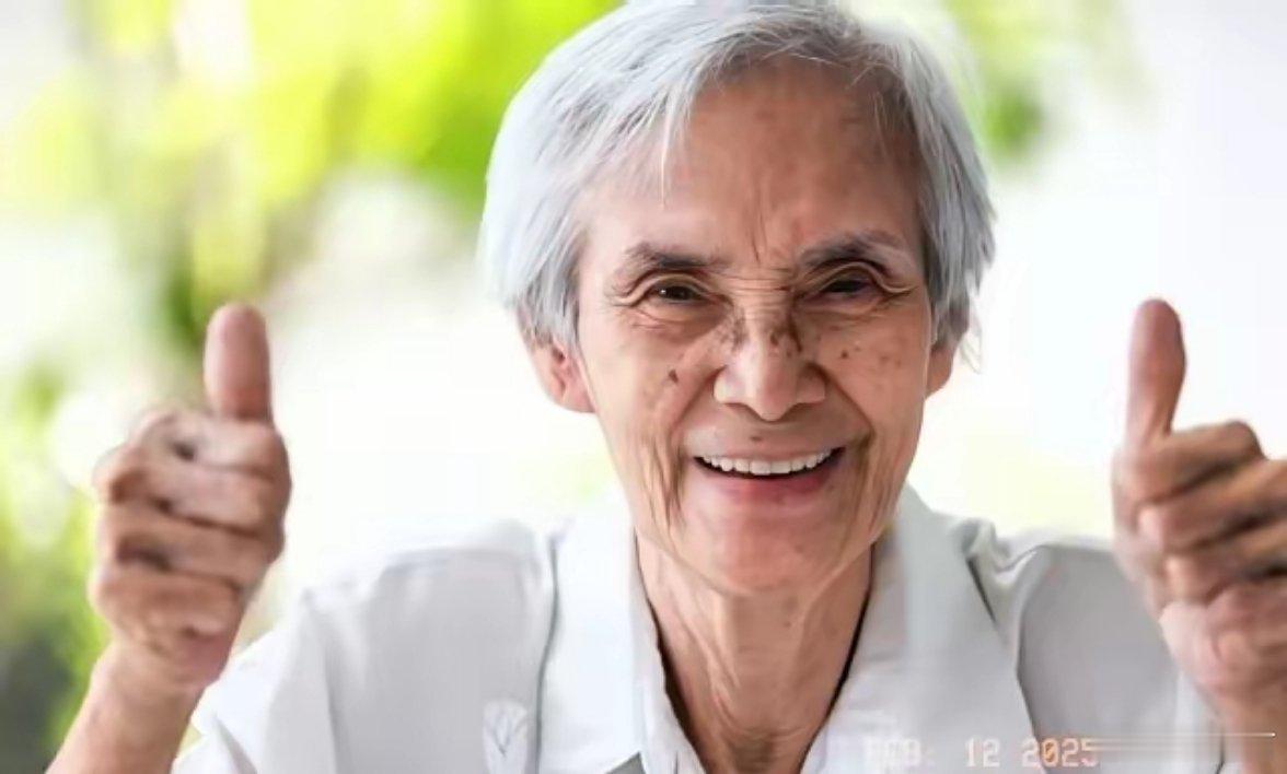 艾滋病为何盯上老年人千万别觉得年纪大了就无需防范，最近有条友发来的多张艾滋病相关