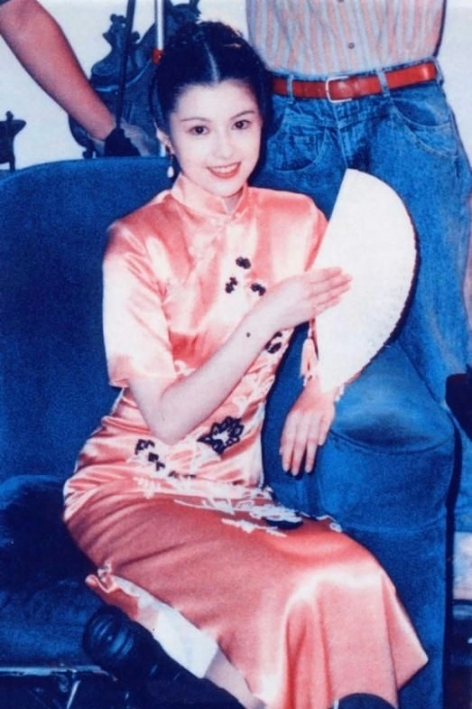 1989年，泽口靖子在出演《别了，李香兰》时期的一张照片。 ​​​