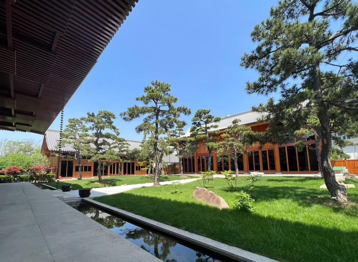 科大讯飞底部启动，工业富联稳步走强，永鼎股份强势反抽。作者说震荡磨底接近尾声，市