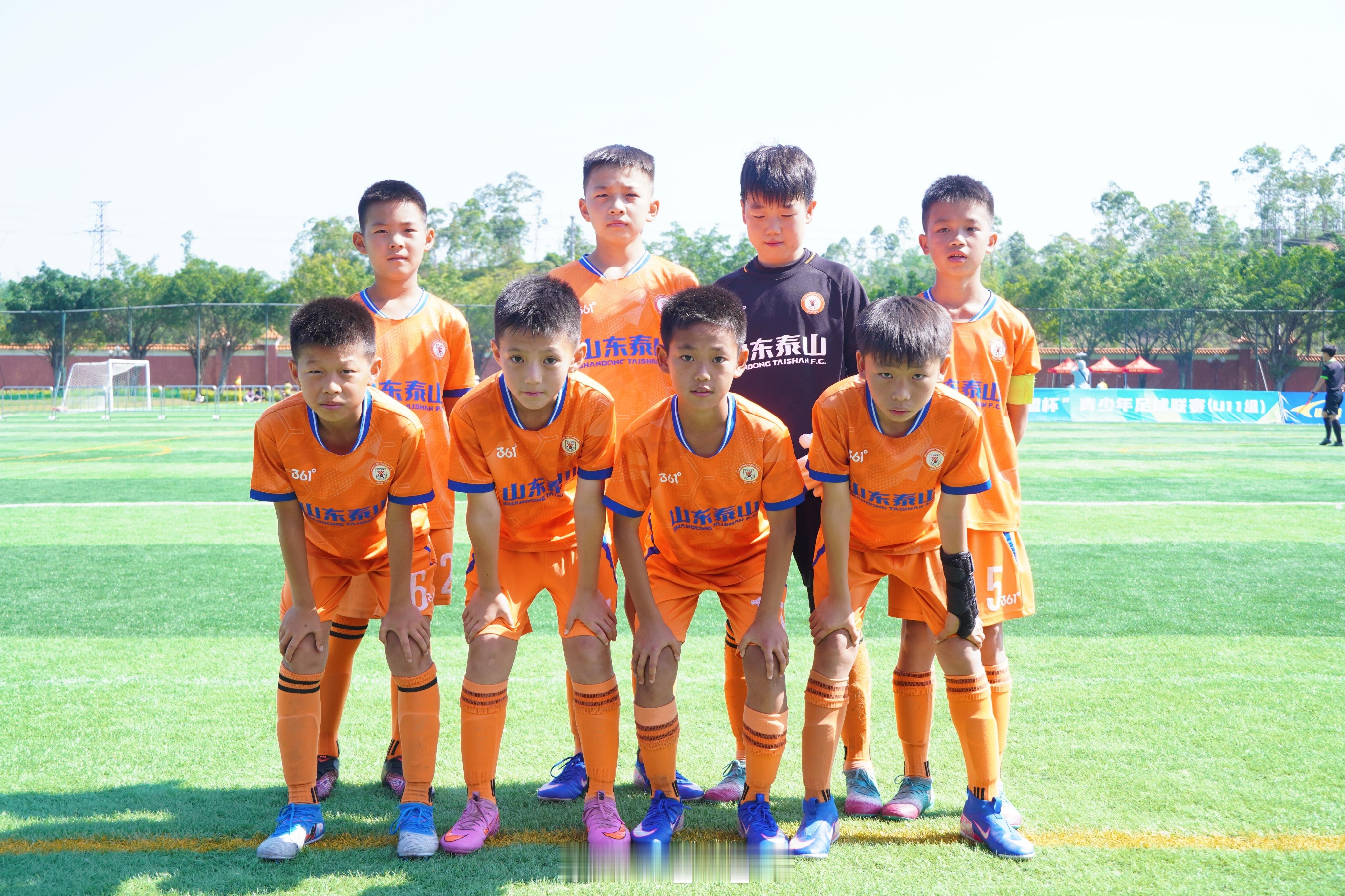 足校联盟杯U11组山东泰山U11 7: 0 长沙星火小将山东泰山U11 4: 0