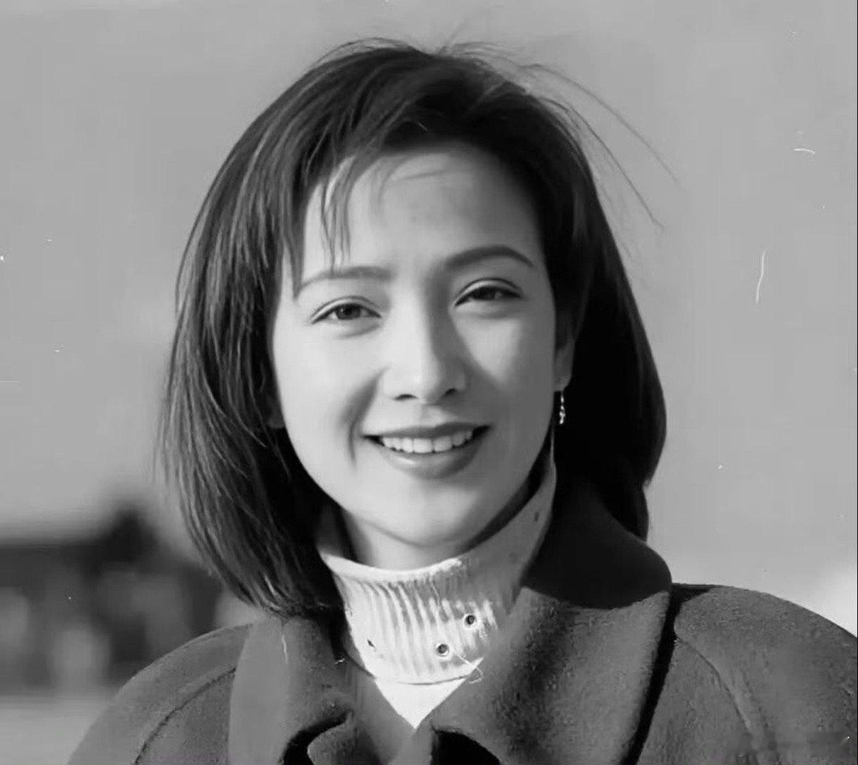 演员何晴去世天妒红颜 