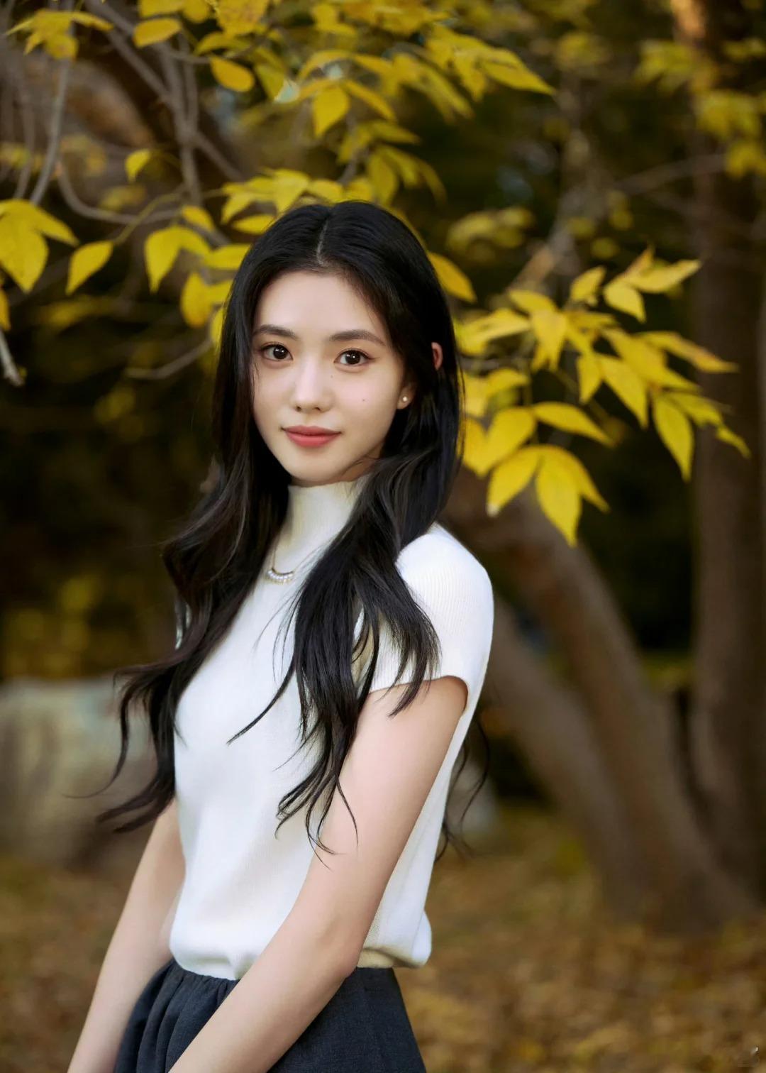 刘浩存张慧雯北舞谋女郎的含金量 一个靠电影出圈，一个从浪姐舞台翻红，走的路线完全