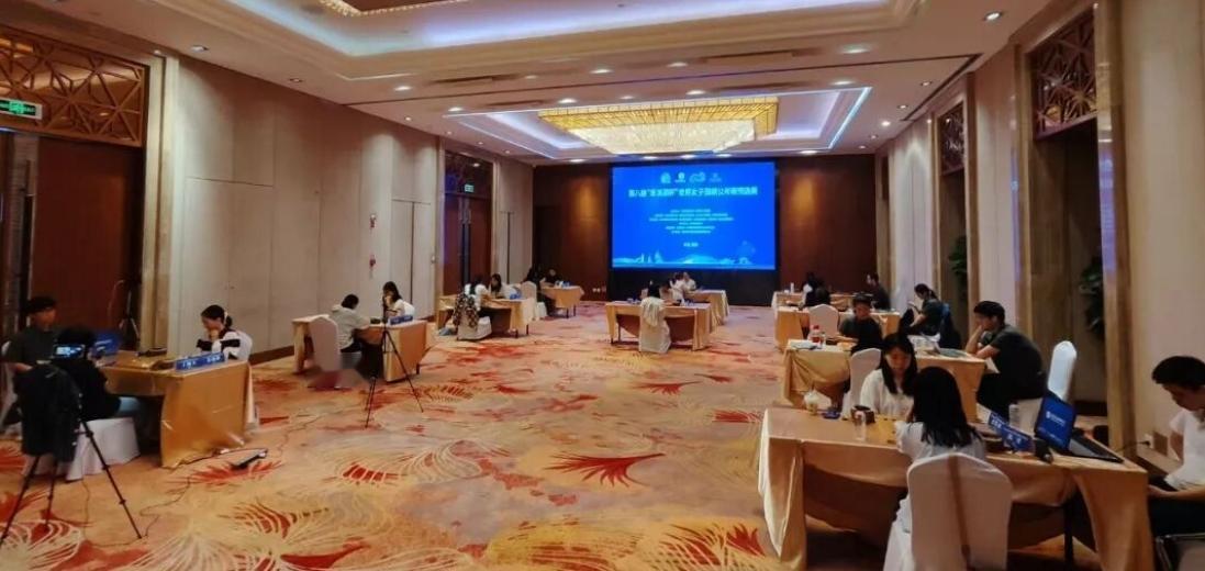 人多势众~吴清源杯中国占据半壁江山


第8届吴清源杯世界女子围棋公开赛国际公开