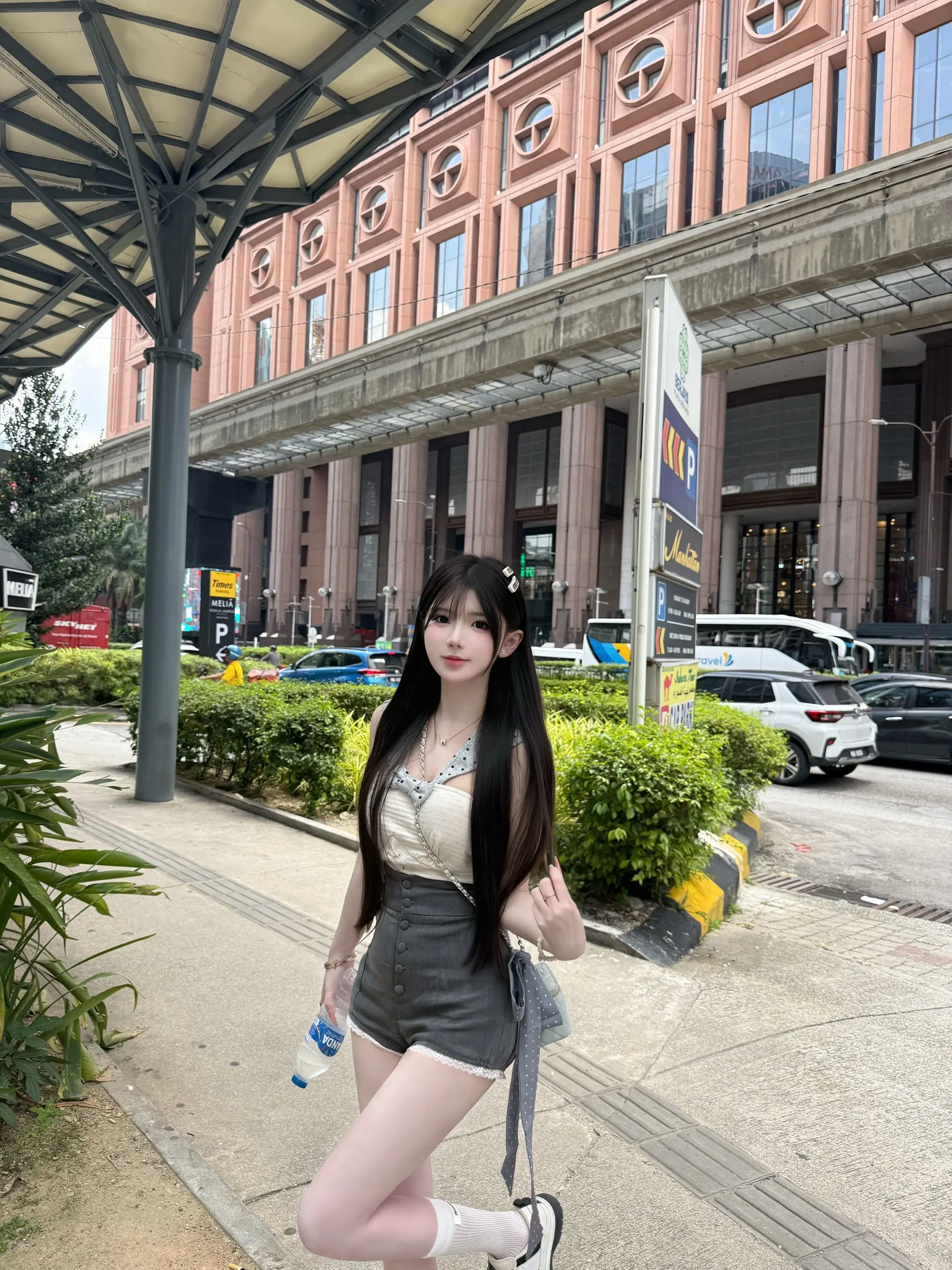 等我们终于懂得站在彼此的角度看待问题时我们的身边都不是彼此了