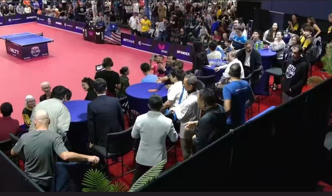 樊振东 奥妙 灰色外套 出没MLTT比赛现场📣直播戳网页链接