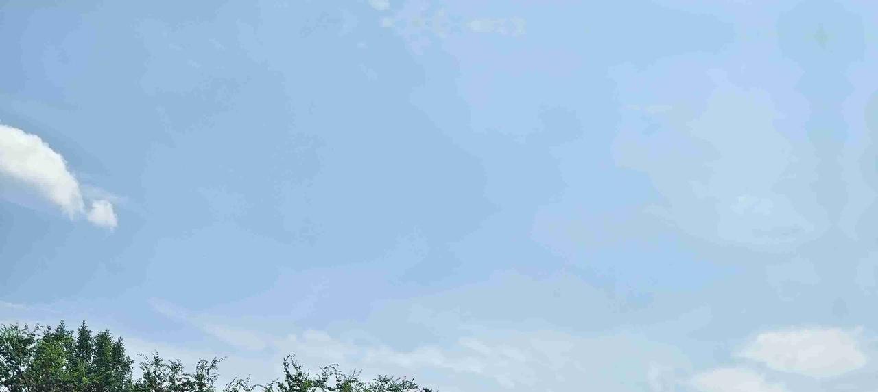 我的今日状态：😁轻松愉快
我这里的天气：☀️晴天