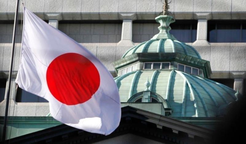 日本经济大崩盘！日元暴跌物价飞涨，高市经济学饮鸩止渴，产业空心化债务压顶，30年