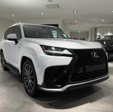 雷克萨斯LX 新增 F SPORT 版本：硬派豪华 SUV，开始补全驾驶乐趣一课