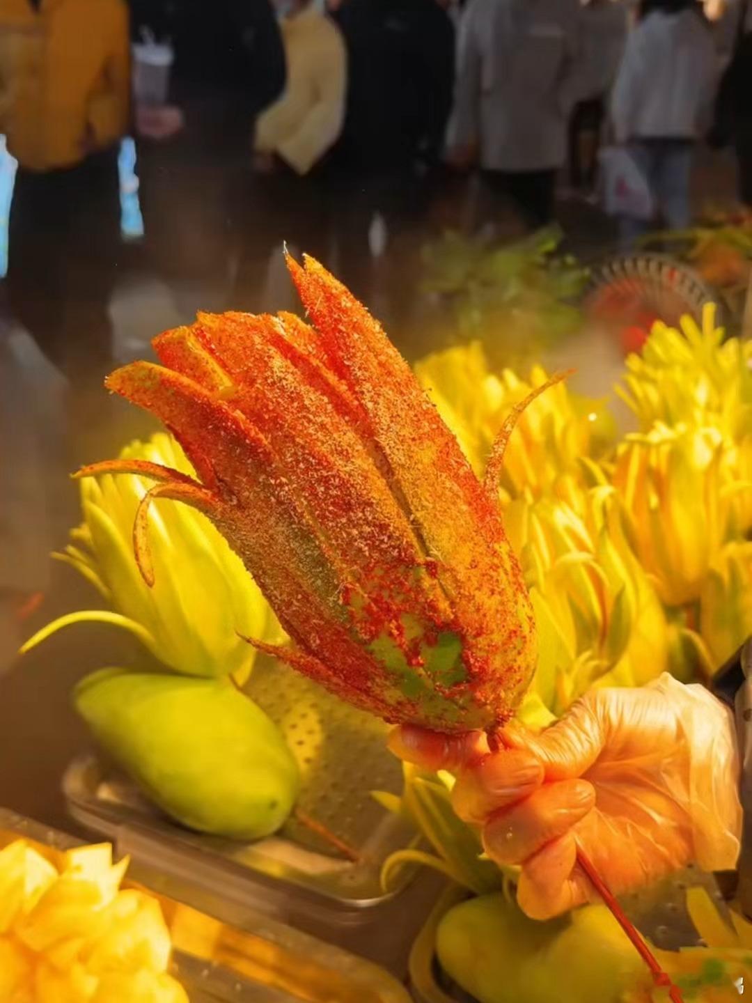一饭封神2观后感谢霆锋说用辣椒做甜品是疯了一饭封神辣椒进甜品已经是很普通的事情，