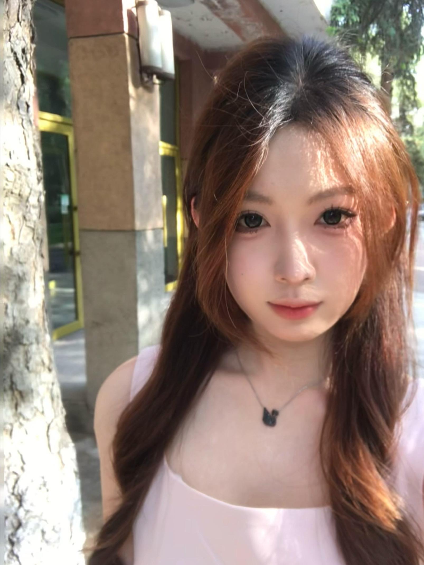 整个世界都睡着了 我们去散步吧
