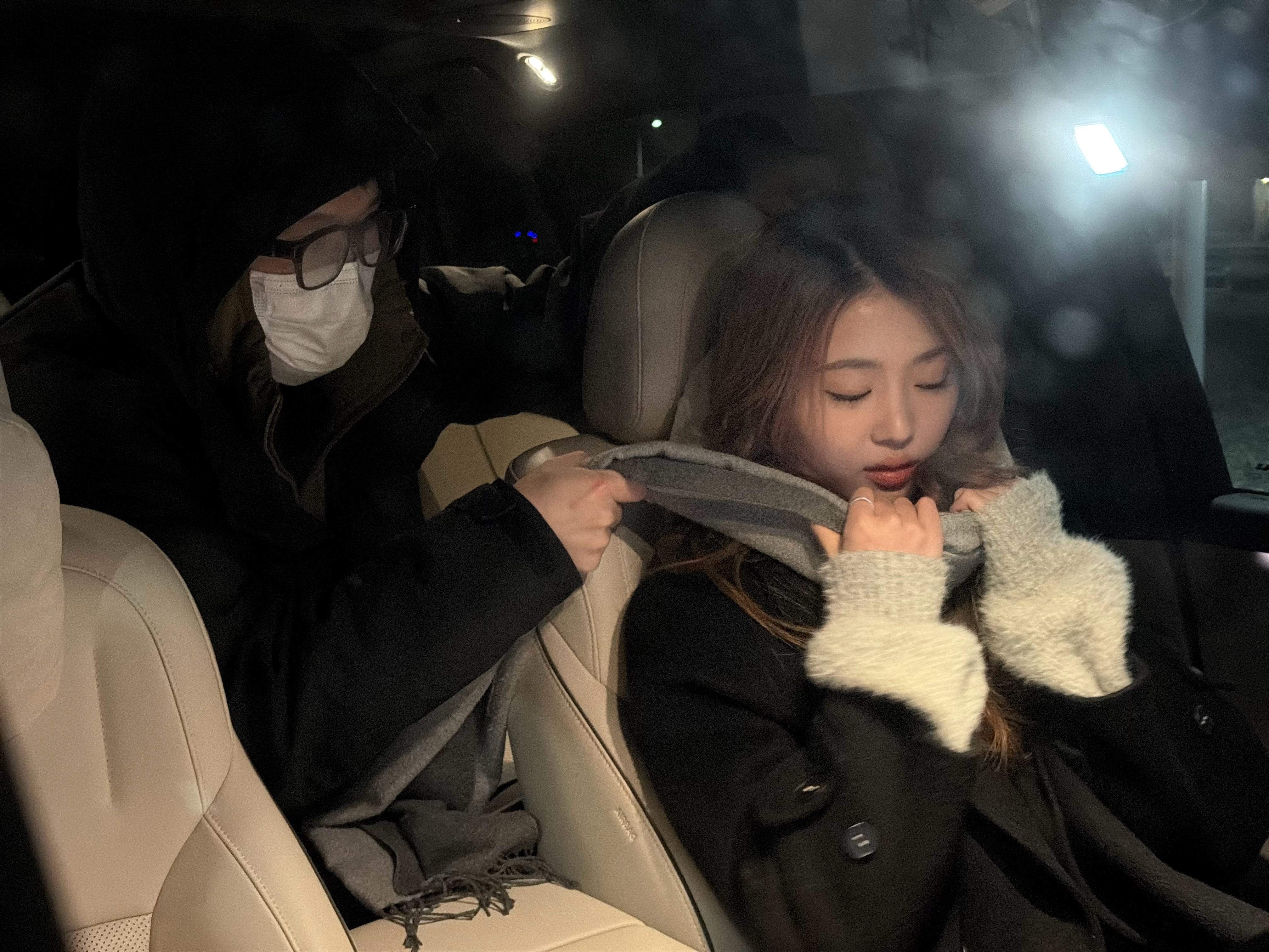 理想i6发布会画的饼终于圆上了，听说要拍点没6的视频，公司里的小伙伴高兴坏了…我