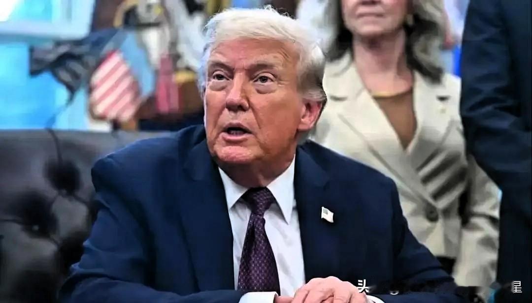 中国放出可能扣留售台武器的信号后，美国这边回应来了，还是“双簧”。

美国在东方