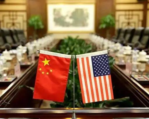 中国黄岩岛“组合拳”，传递三个明确的信号，随时可以动手！第一，告诉菲律宾，再折腾