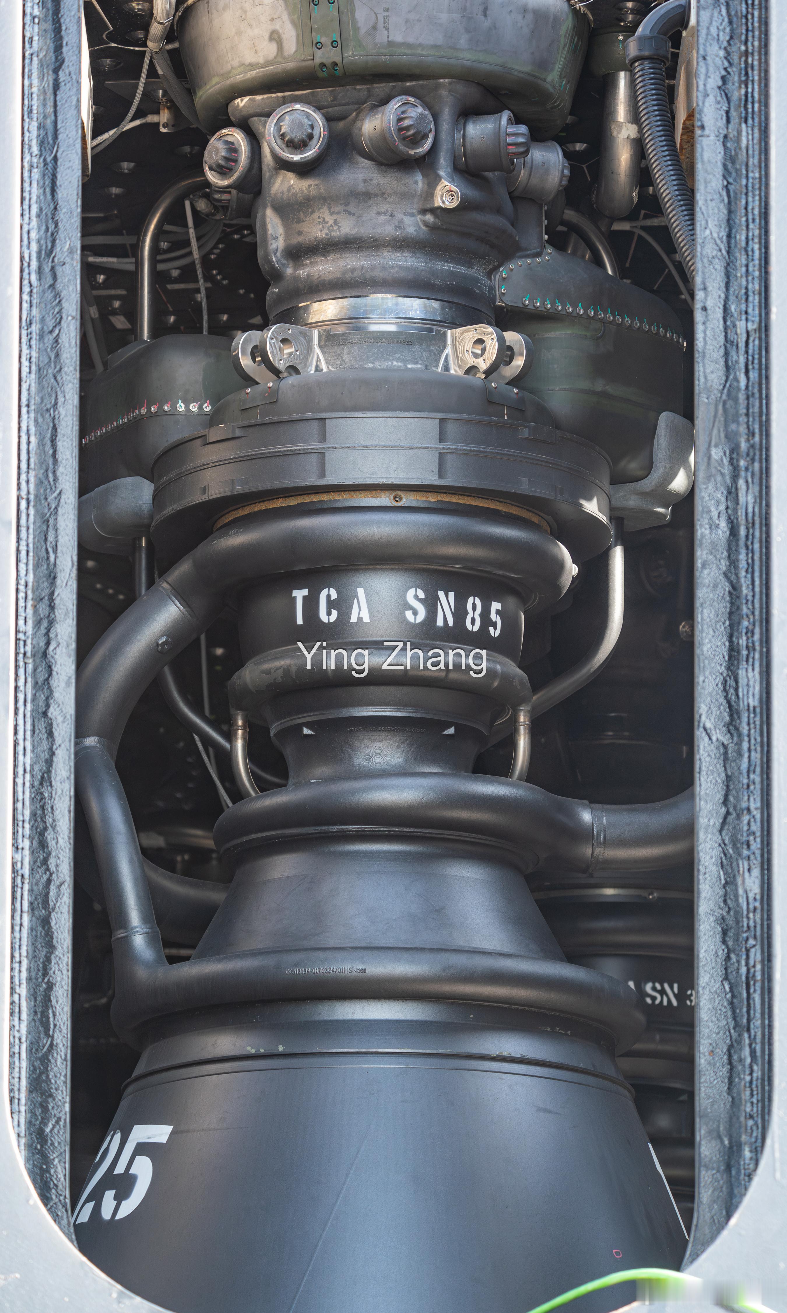 粉丝投稿【授权发布】——猛禽3发动机细节猛禽3发动机细节，仔细观察，可以看到3D