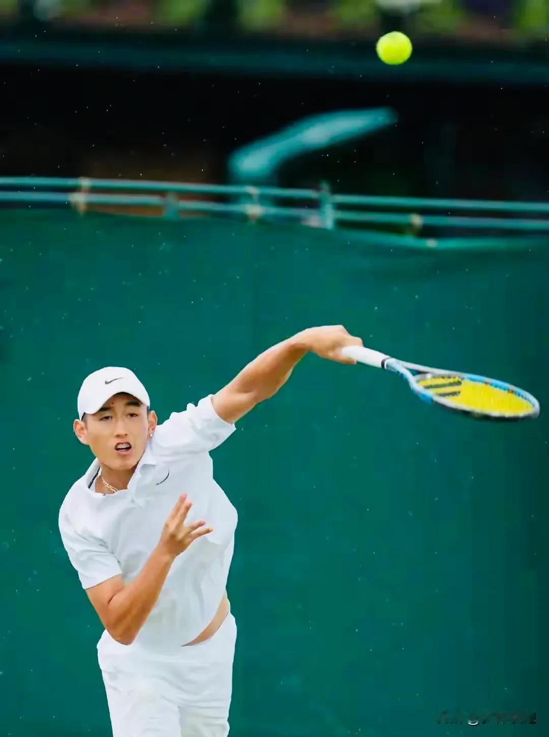 商竣程以5-7/5-7不敌世界排名500开外的本土球员FEARNLEY，止步CH