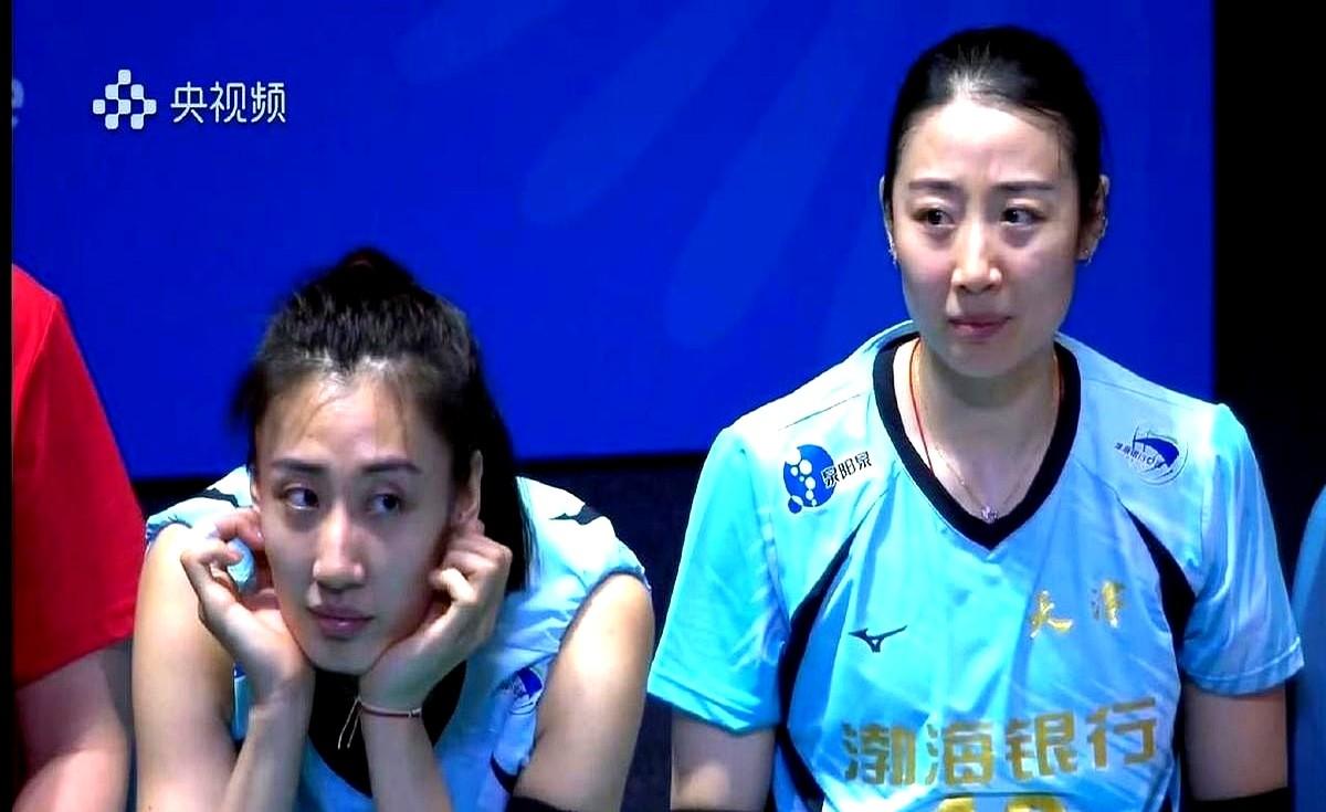 天津女排的未来，不得不说，青训成了关键。

杨艺的转型虽出人意料，但能不能带来长