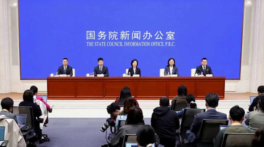 五险一金再升级，“长护险”全国推行