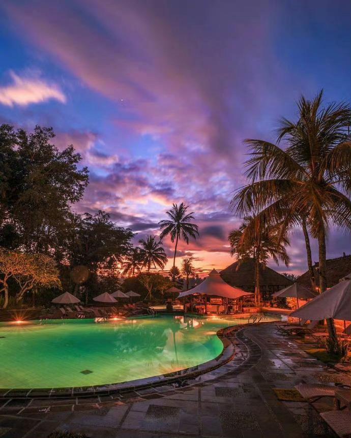 【这里是印度尼西亚】巴厘岛的晚霞不仅只在库塔海滩才是最美的。 