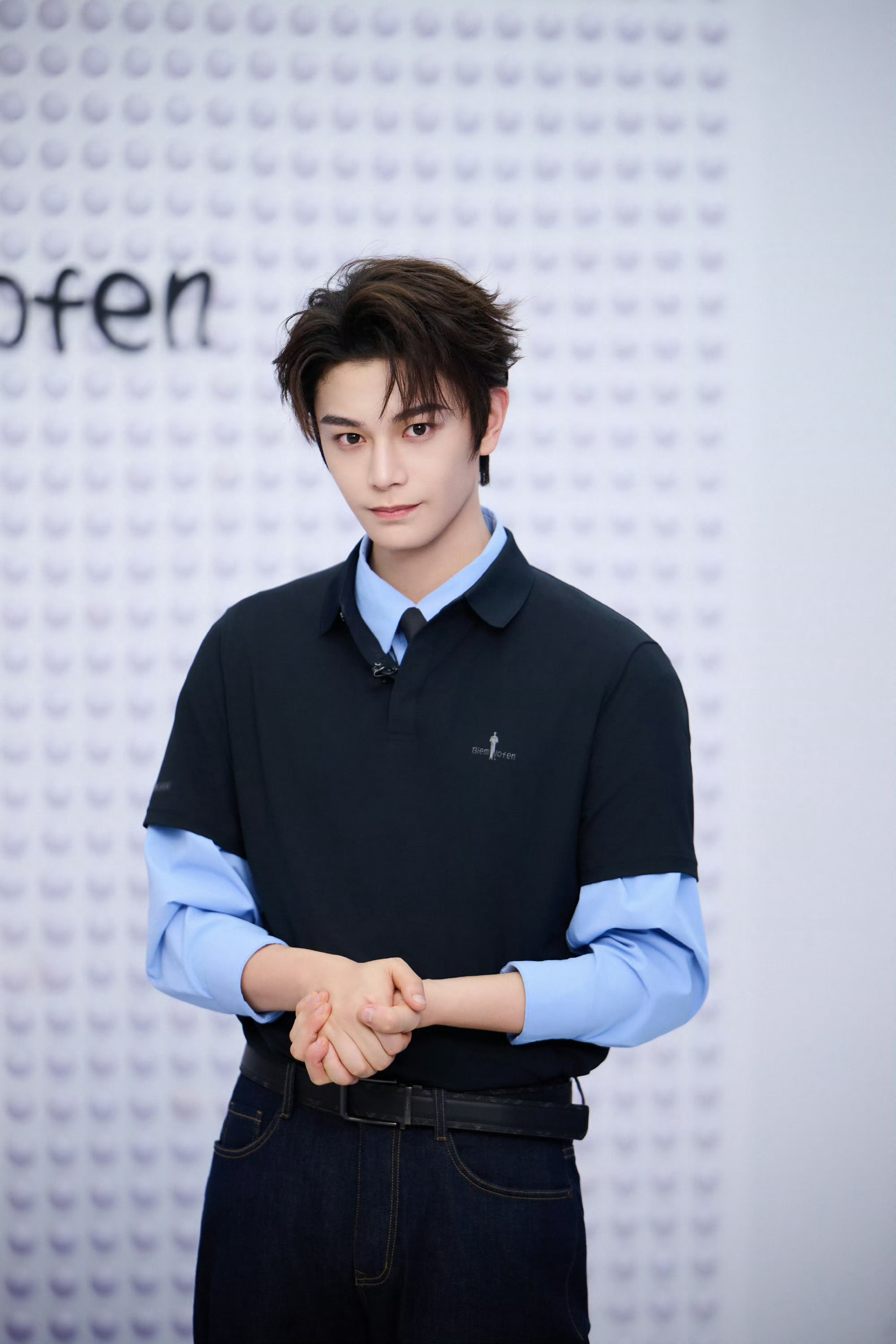 丁禹兮立体智感 丁禹兮夜色勾勒立体智感，光影下尽显优雅气质，帅的太权威了 丁禹兮