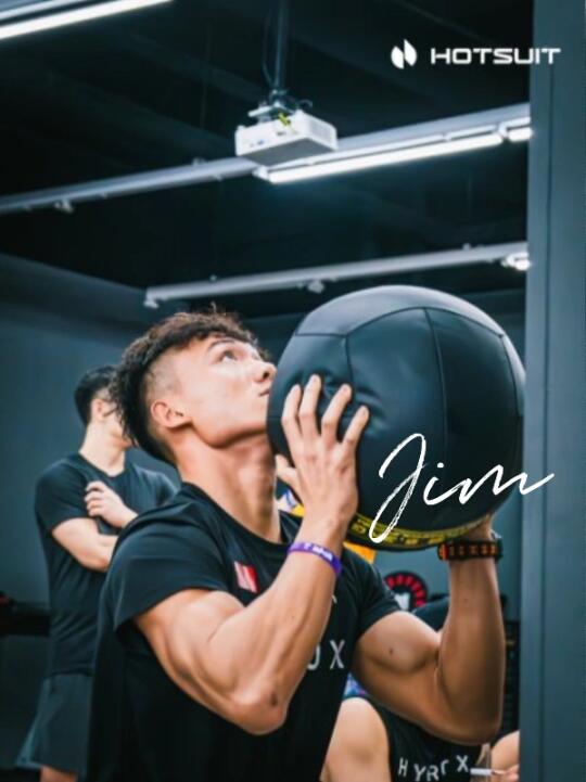 扔墙球的眼神坚定的像入党💪🏾